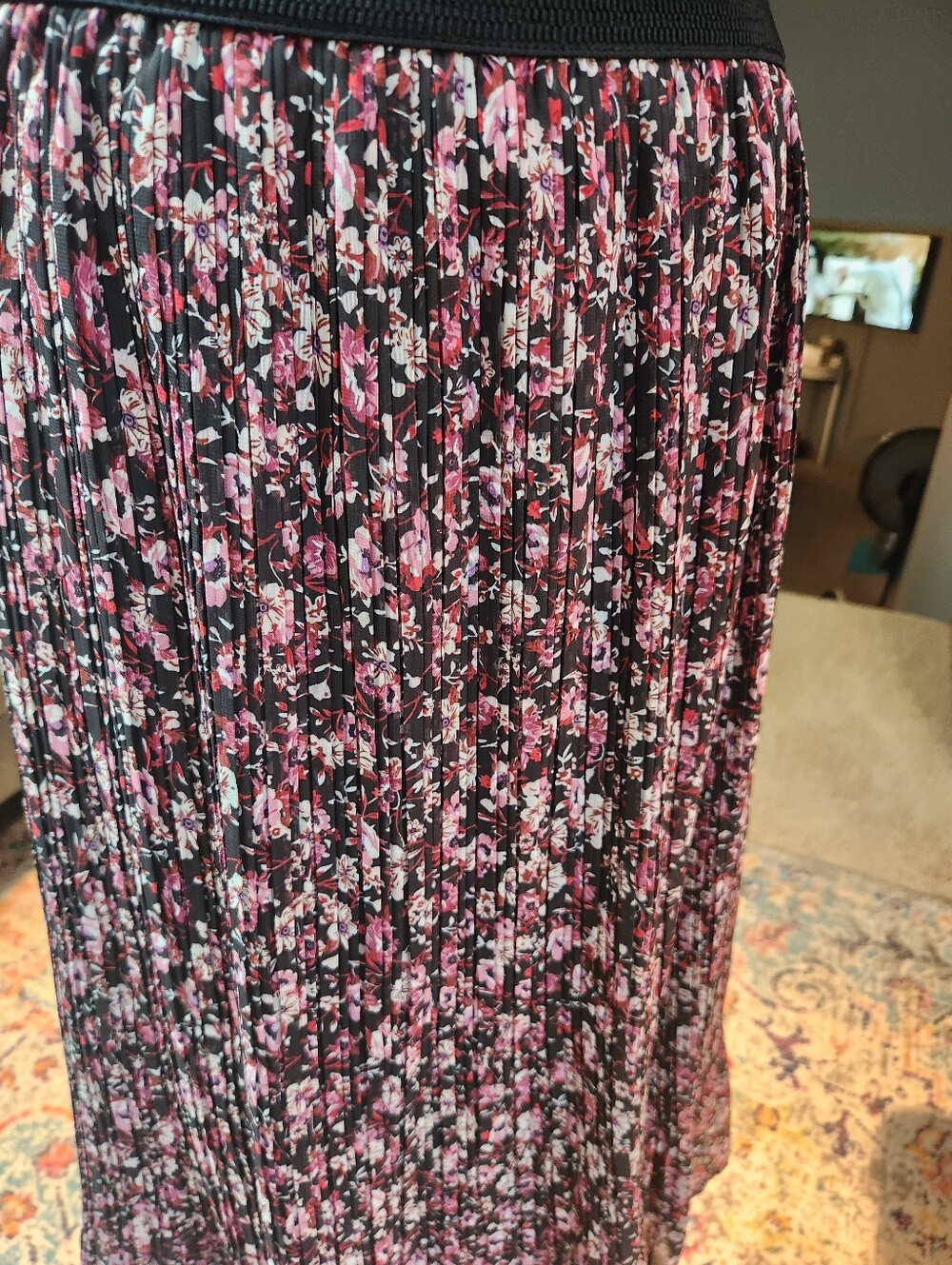 Metrowear Pleated Floral Midi Skirt in Pink and Black New! NWT Medium Pullon - Picture 7 of 10